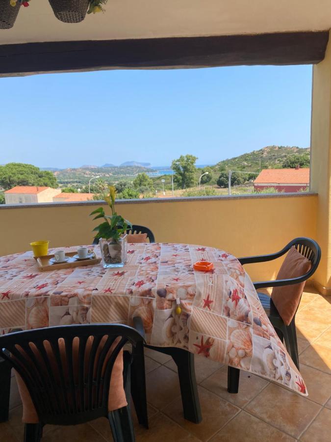 Case Vacanze Villa Rosita San Teodoro  Buitenkant foto