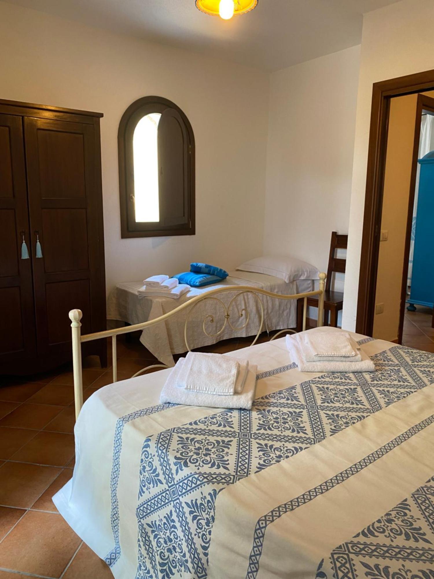 Case Vacanze Villa Rosita San Teodoro  Buitenkant foto