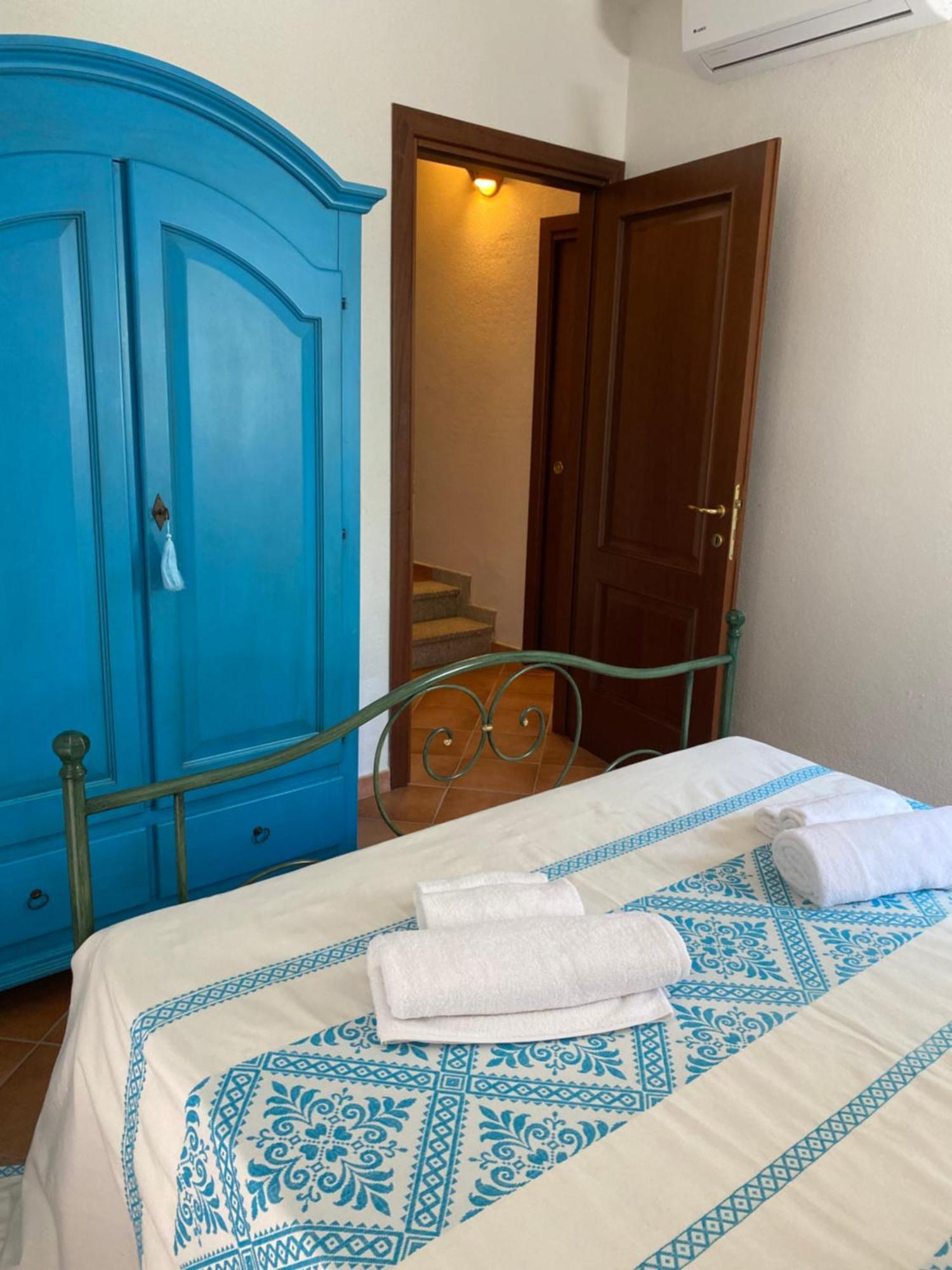 Case Vacanze Villa Rosita San Teodoro  Buitenkant foto