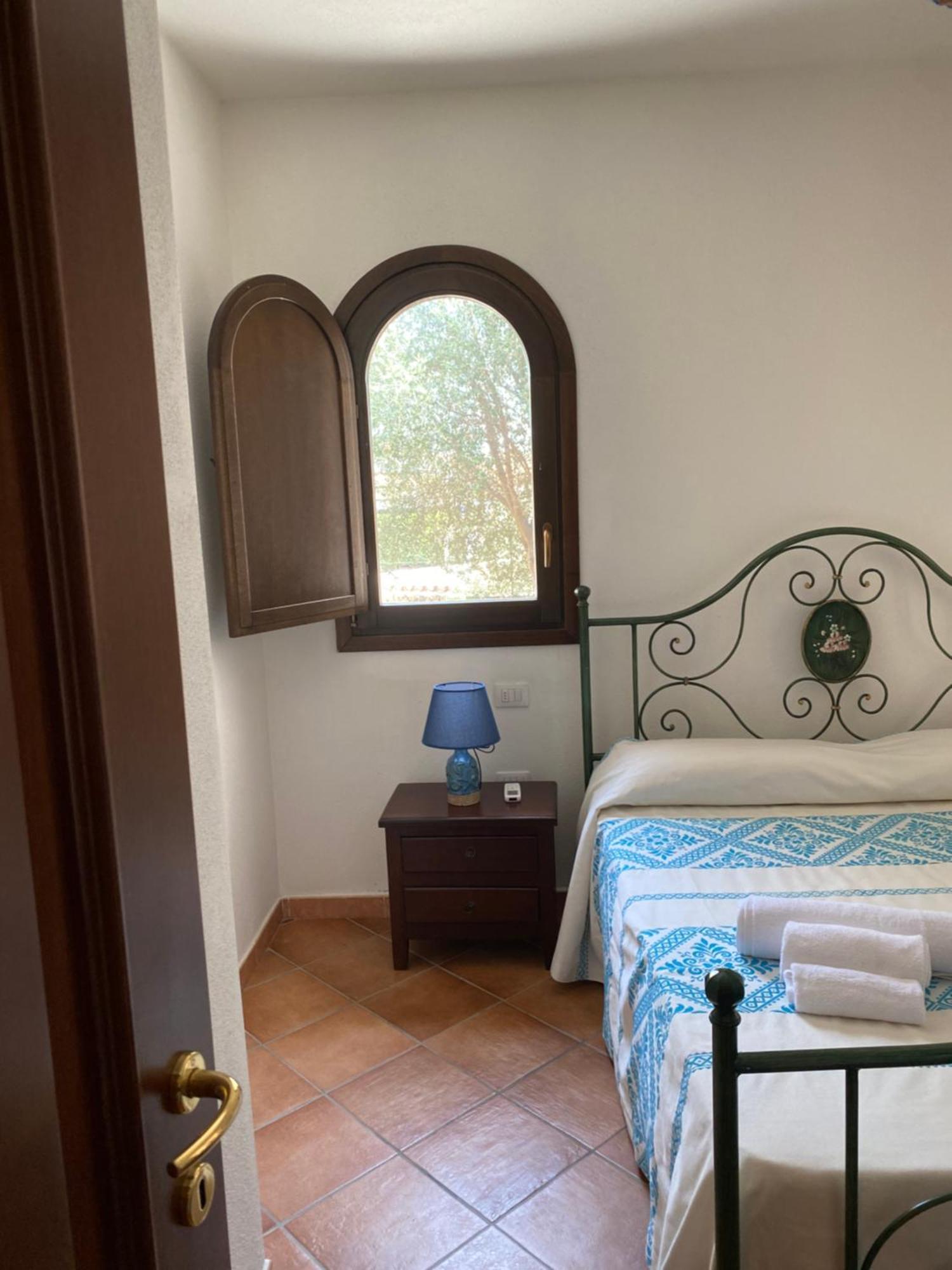Case Vacanze Villa Rosita San Teodoro  Buitenkant foto