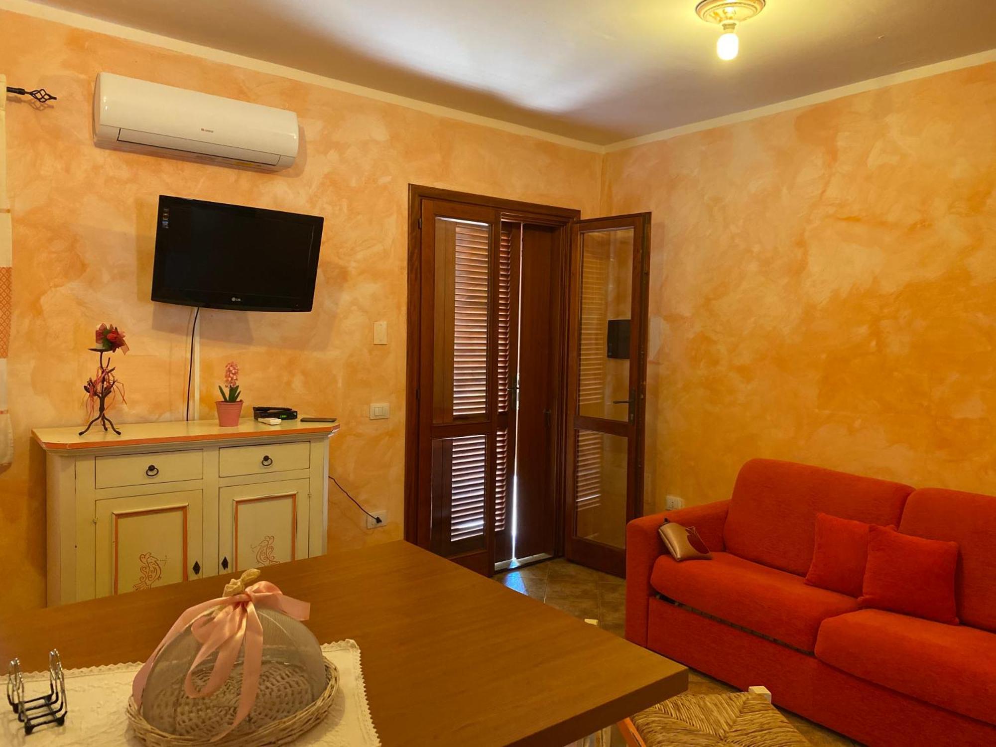 Case Vacanze Villa Rosita San Teodoro  Buitenkant foto